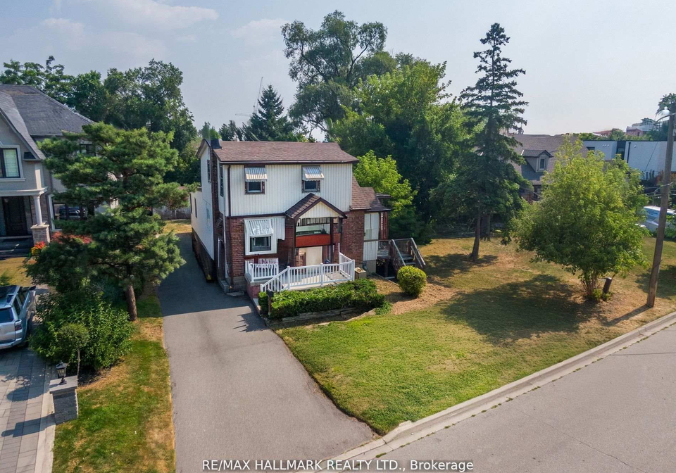 724-728-montbeck-crescent-mississauga-ontario-w12687946