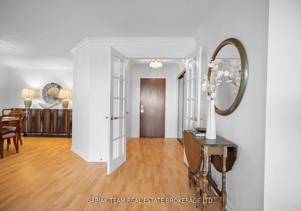1300-islington-avenue-etobicoke-ontario-w12688708