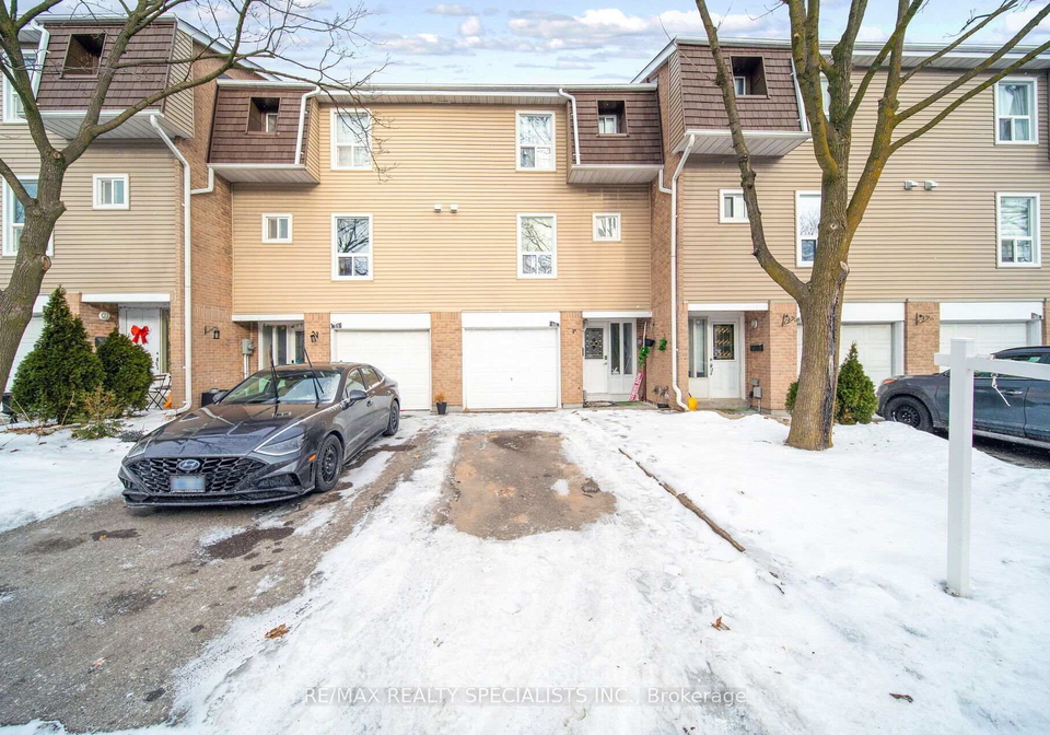 66-enmount-drive-brampton-ontario-w12689422