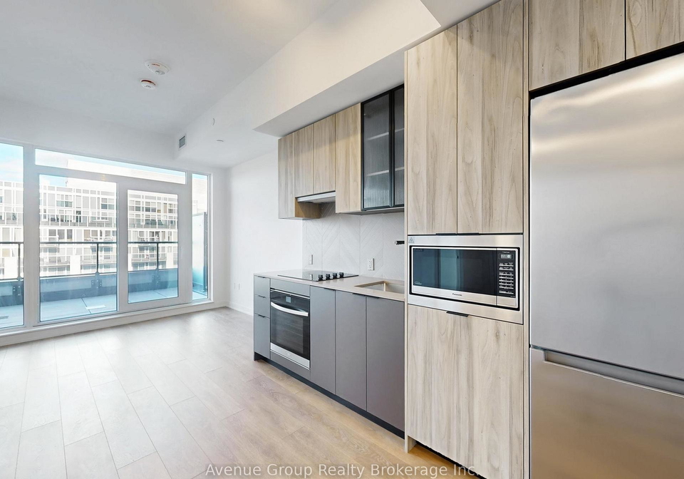 1037-the-queensway-etobicoke-ontario-w12689594