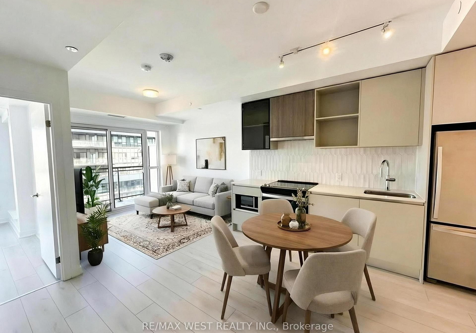 405-dundas-street-w-oakville-ontario-w12689666