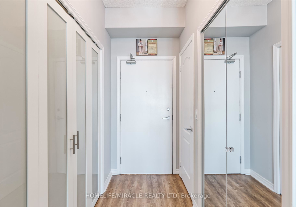 1-elm-drive-mississauga-ontario-w12689806