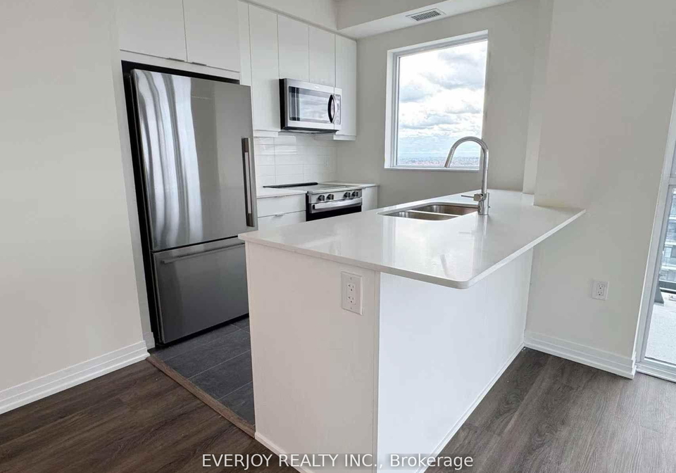 15-watergarden-drive-mississauga-ontario-w12689962