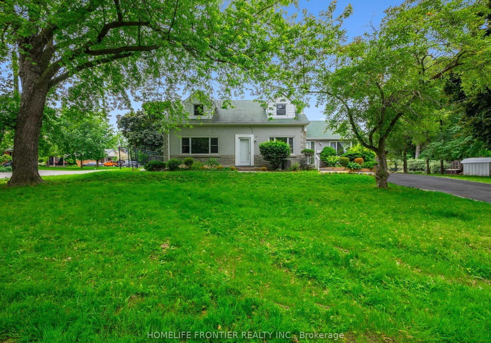 12-gibson-avenue-etobicoke-ontario-w12690372