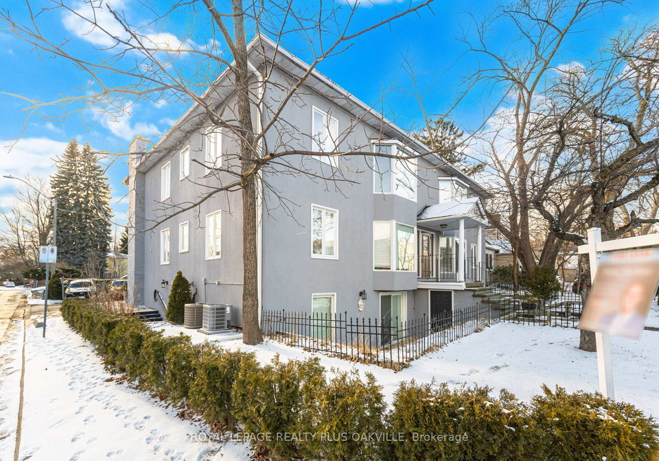 312-reynolds-street-oakville-ontario-w12690626