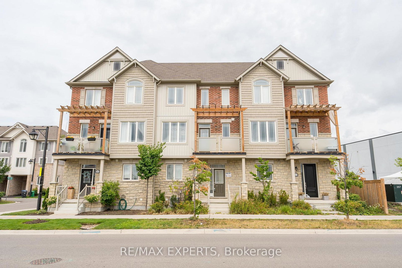 404-dougall-avenue-caledon-ontario-w12690720