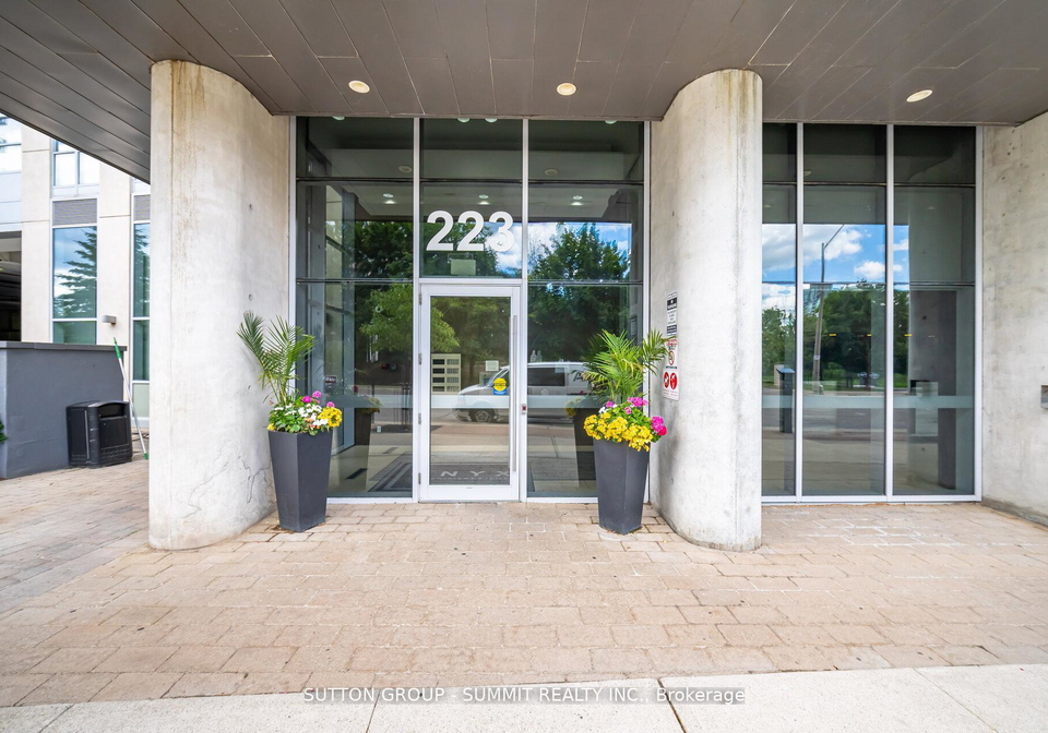 223-webb-drive-mississauga-ontario-w12690736