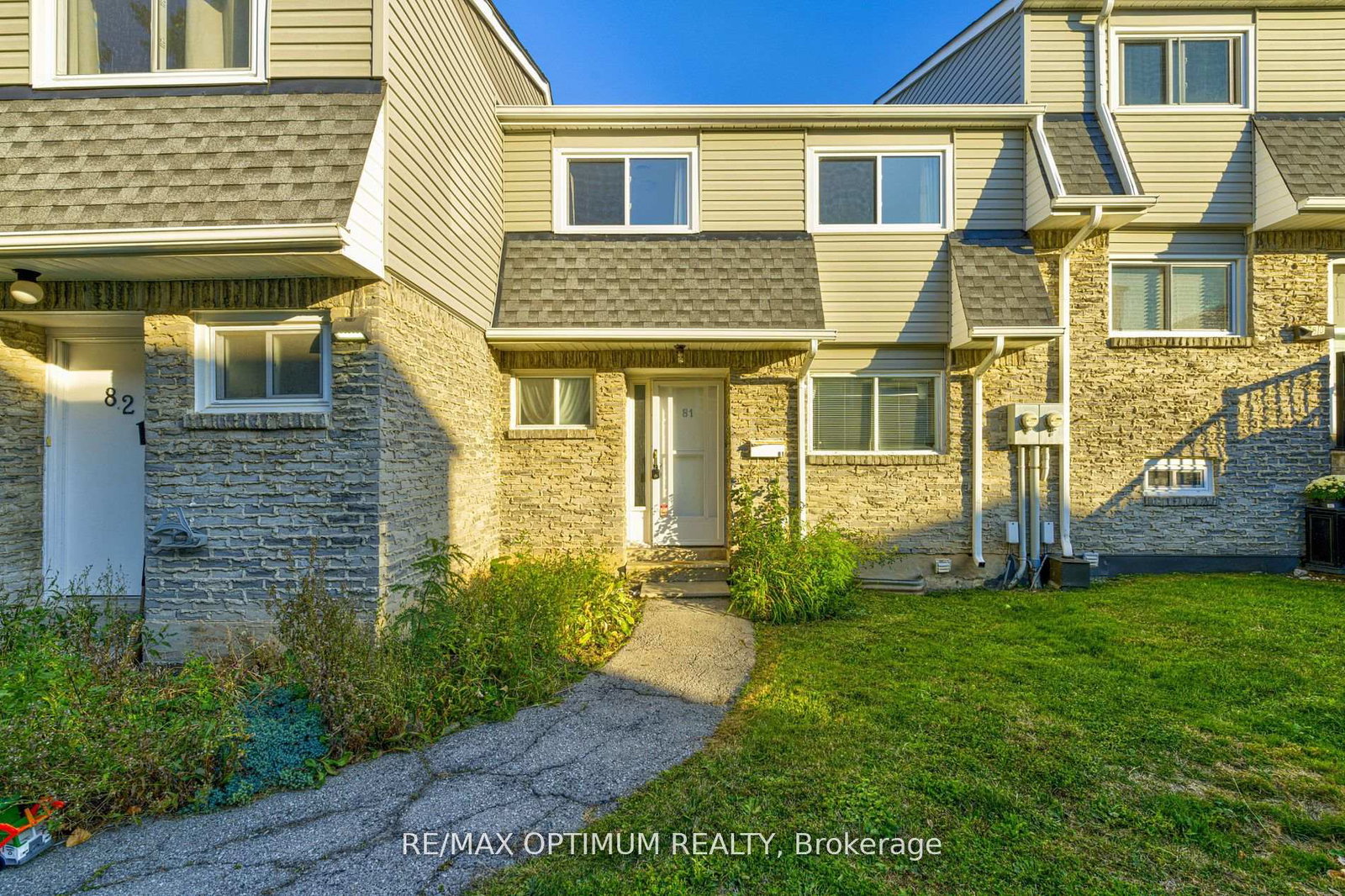 2050-upper-middle-road-burlington-ontario-w12691186