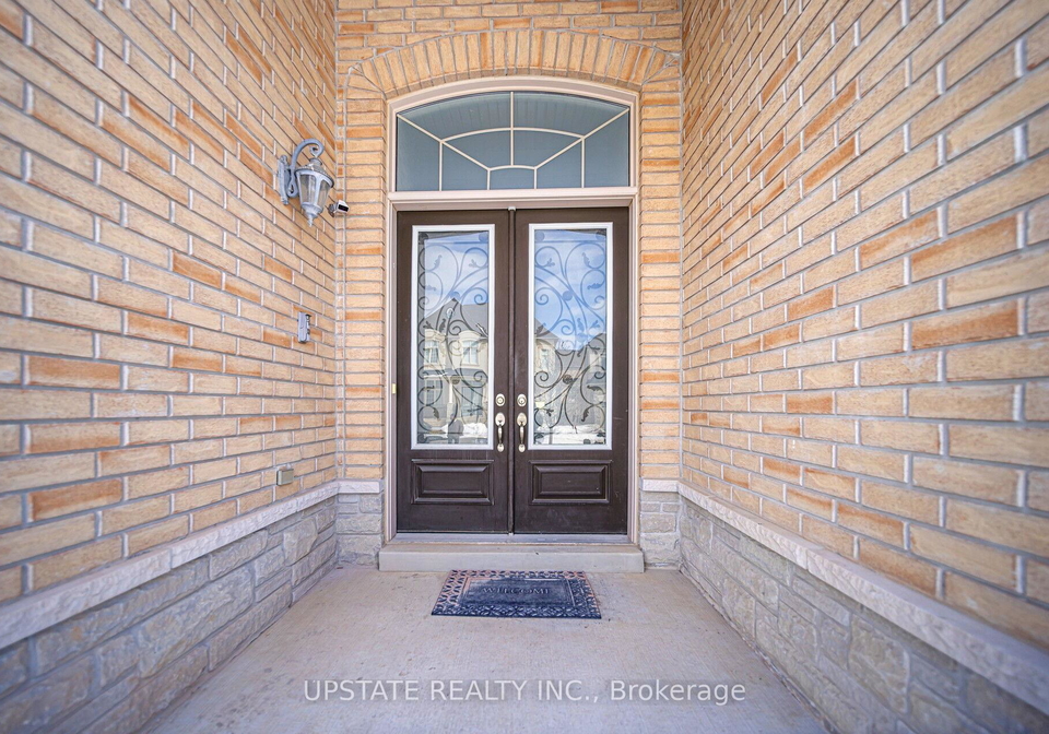 10-agincourt-circle-brampton-ontario-w12691522
