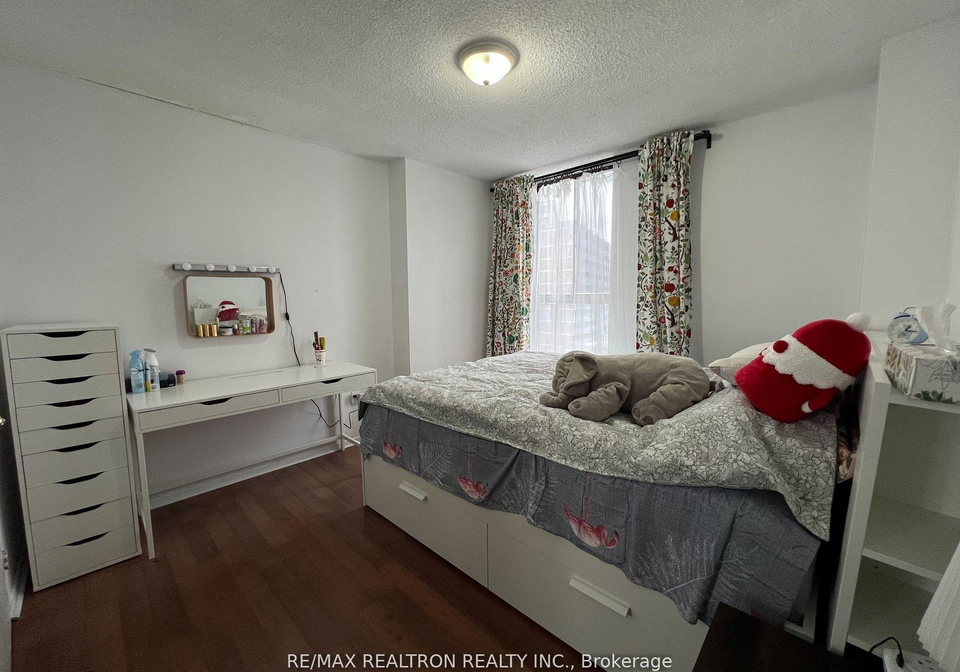 4645-jane-street-york-ontario-w12691874