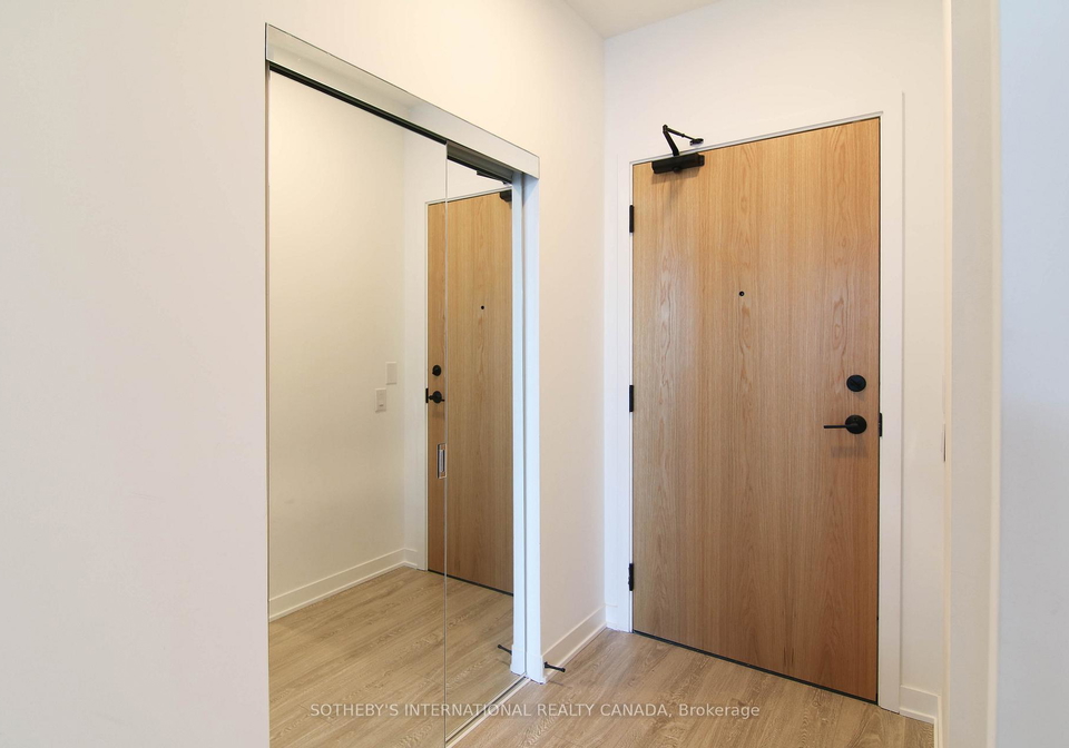 2495-eglinton-avenue-mississauga-ontario-w12691880