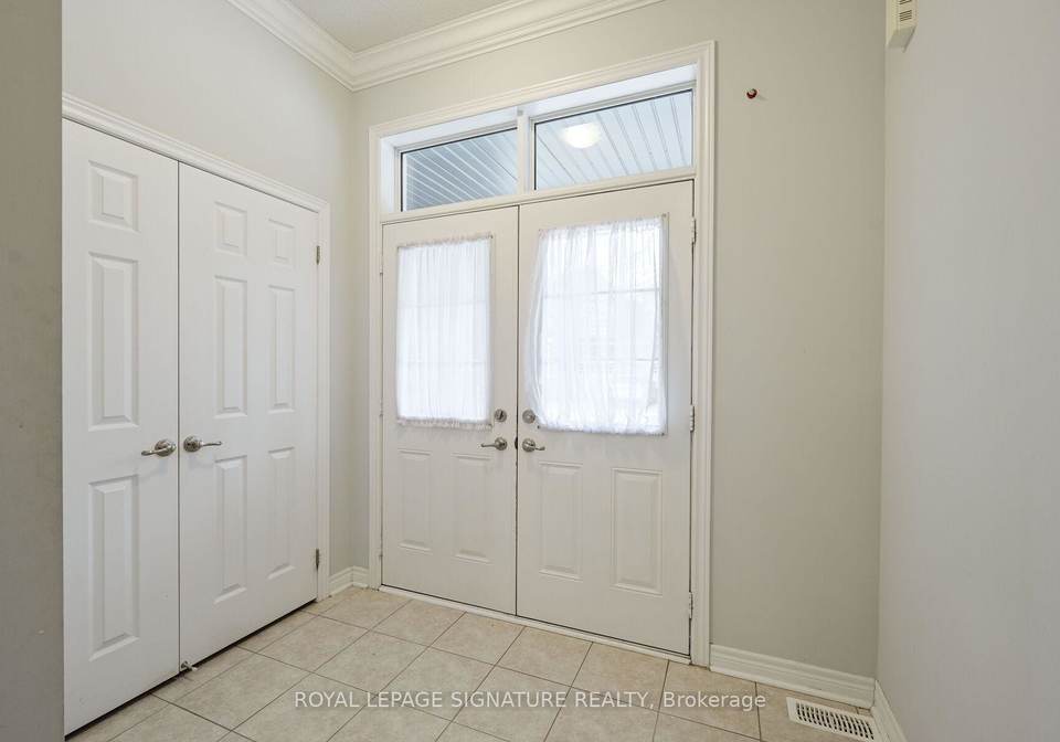 350-leadwood-gate-oakville-ontario-w12692070