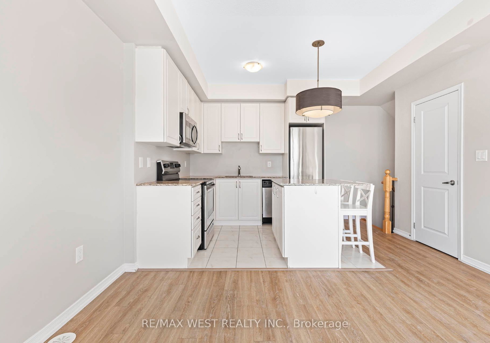 26-fieldway-road-etobicoke-ontario-w12692340