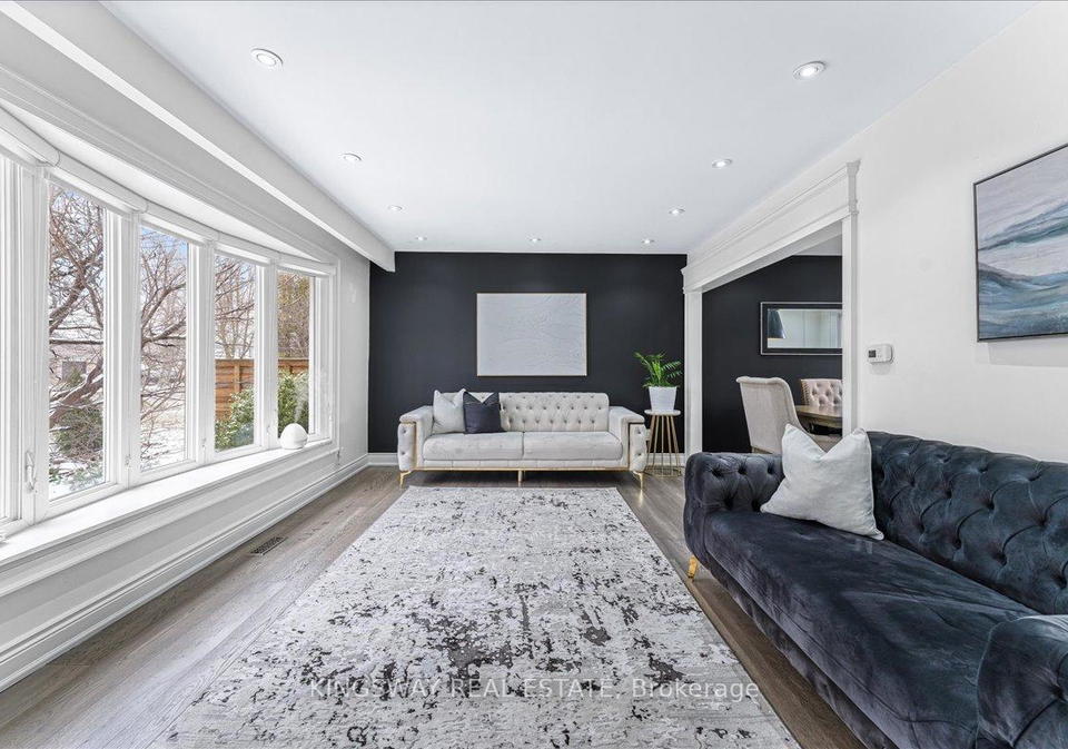 2594-bromsgrove-road-mississauga-ontario-w12692356