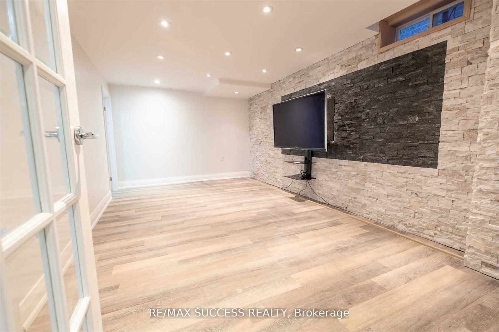 4484-jenkin-circle-mississauga-ontario-w12692916