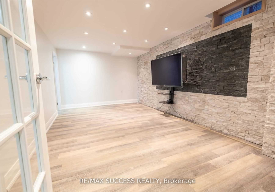 4484-jenkin-circle-mississauga-ontario-w12692916