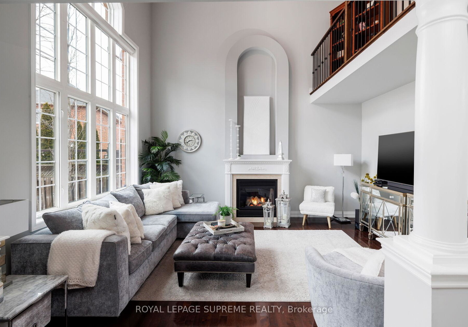 364-creek-path-avenue-oakville-ontario-w12693318