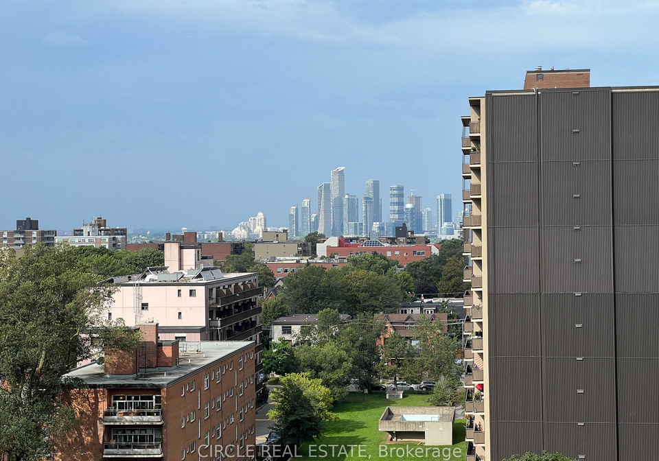 270-dufferin-street-toronto-ontario-w12693410