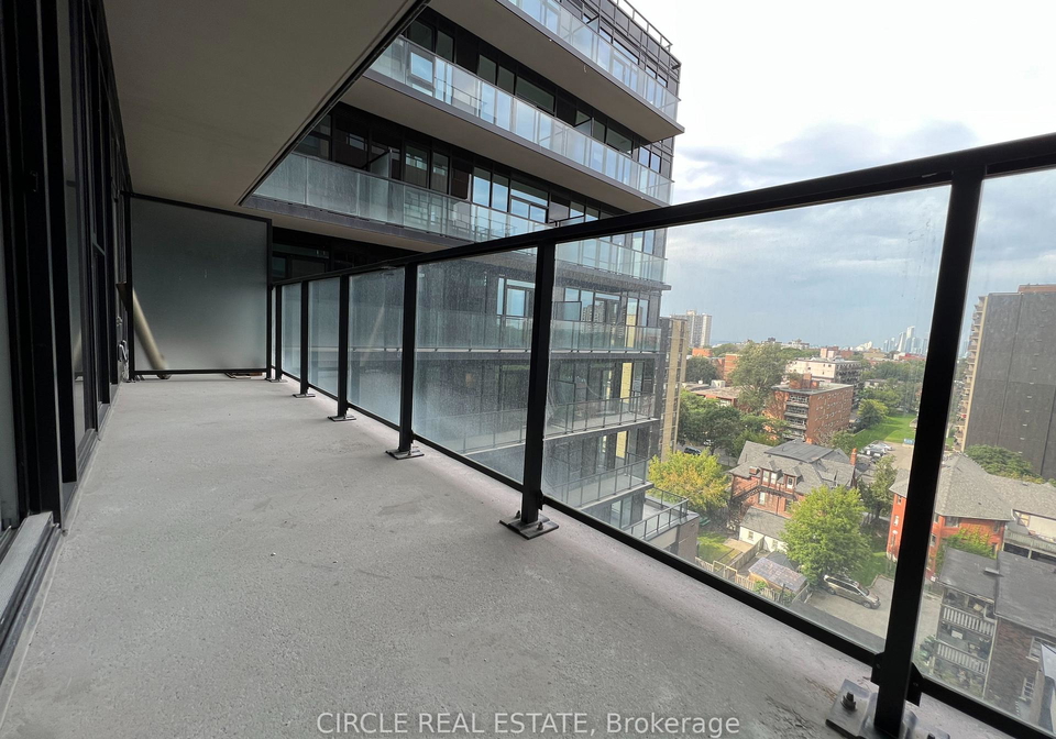 270-dufferin-street-toronto-ontario-w12693410