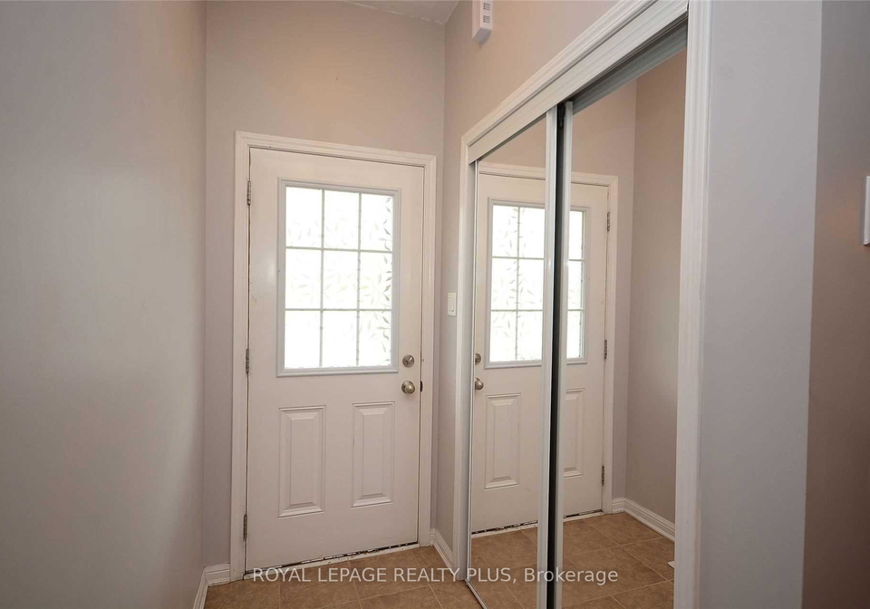 346-cavanagh-lane-milton-ontario-w12693422