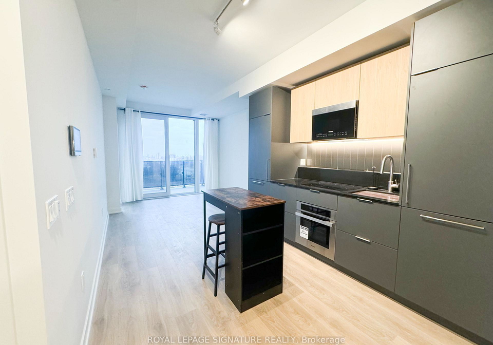 1-fairview-road-e-mississauga-ontario-w12693658
