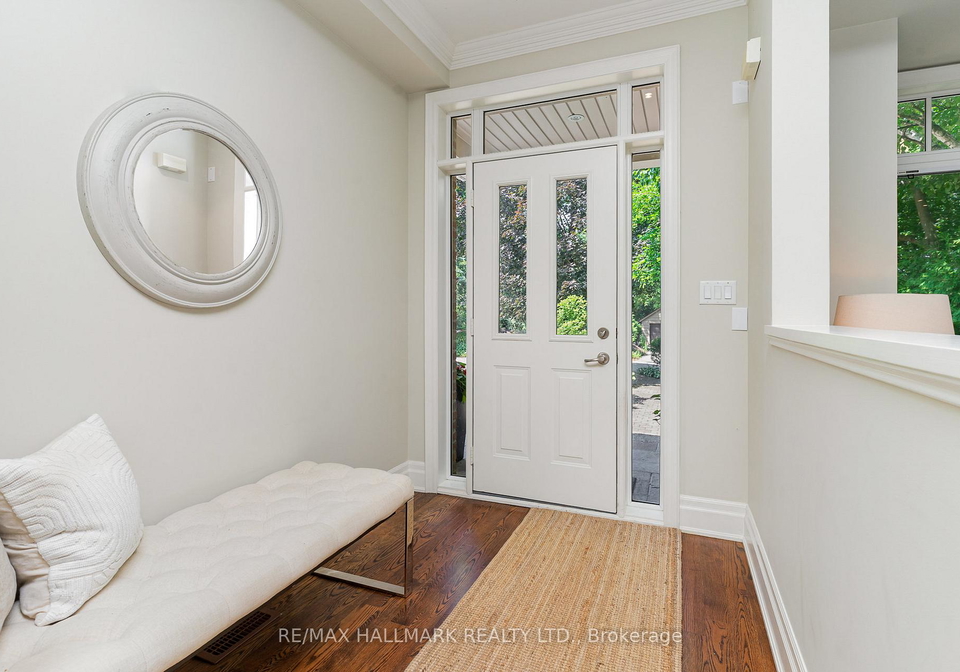 7-tizzard-avenue-etobicoke-ontario-w12693802
