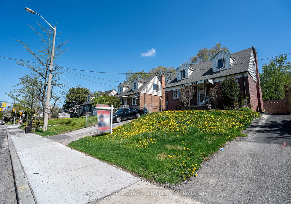 49-trethewey-drive-north-york-ontario-w12694004
