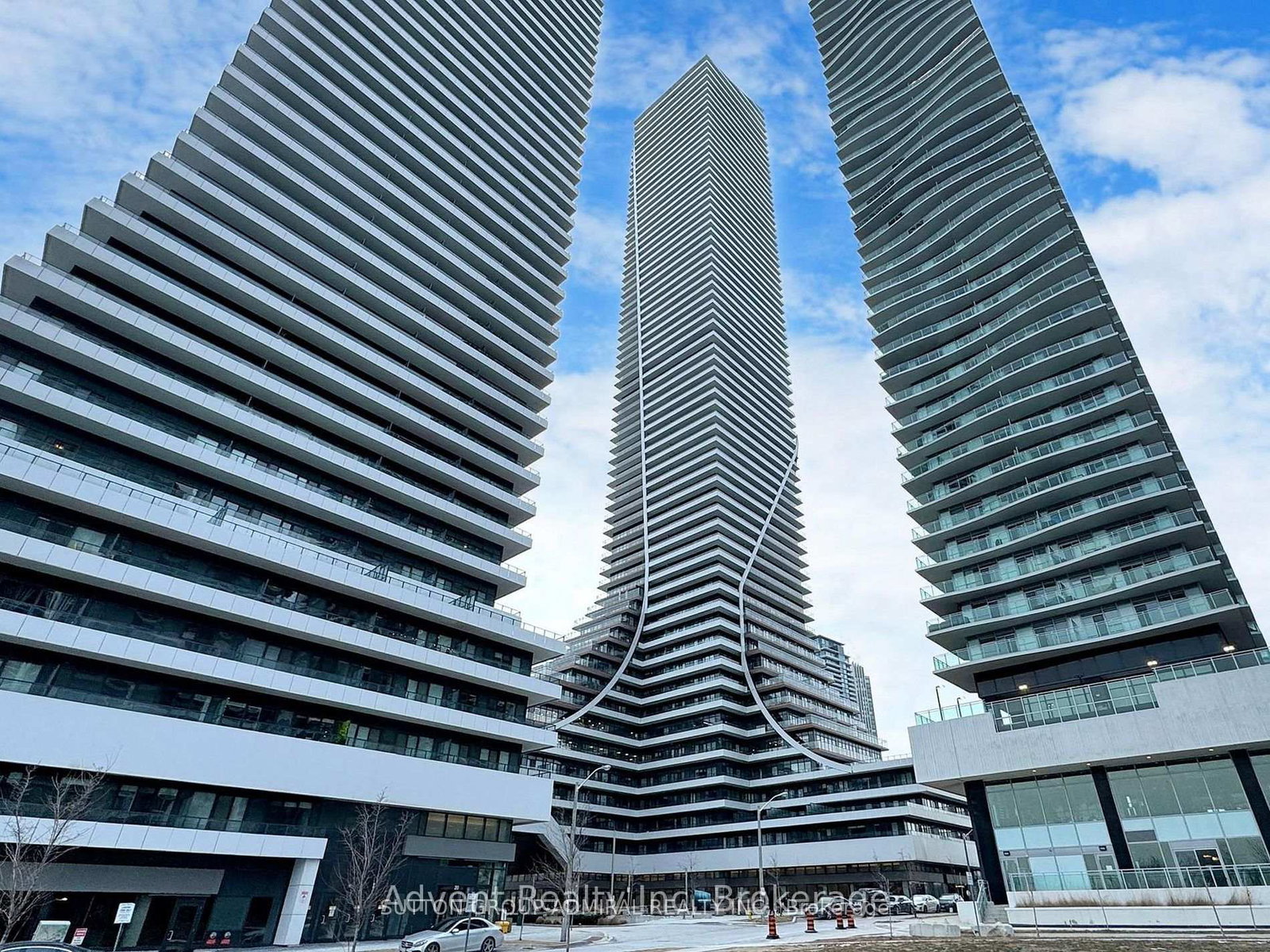 30-shore-breeze-drive-etobicoke-ontario-w12694206