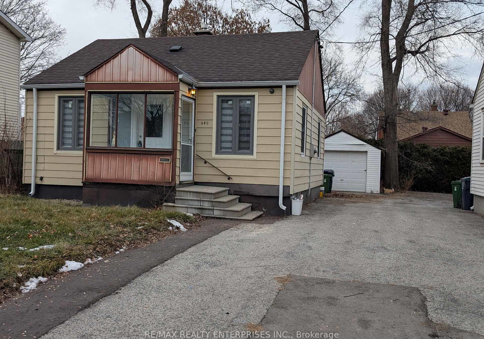 640-trethewey-drive-north-york-ontario-w12694290