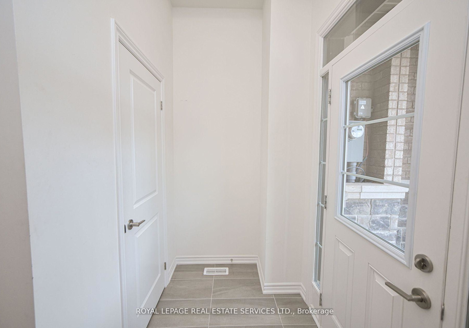323-thimbleweed-court-milton-ontario-w12694410
