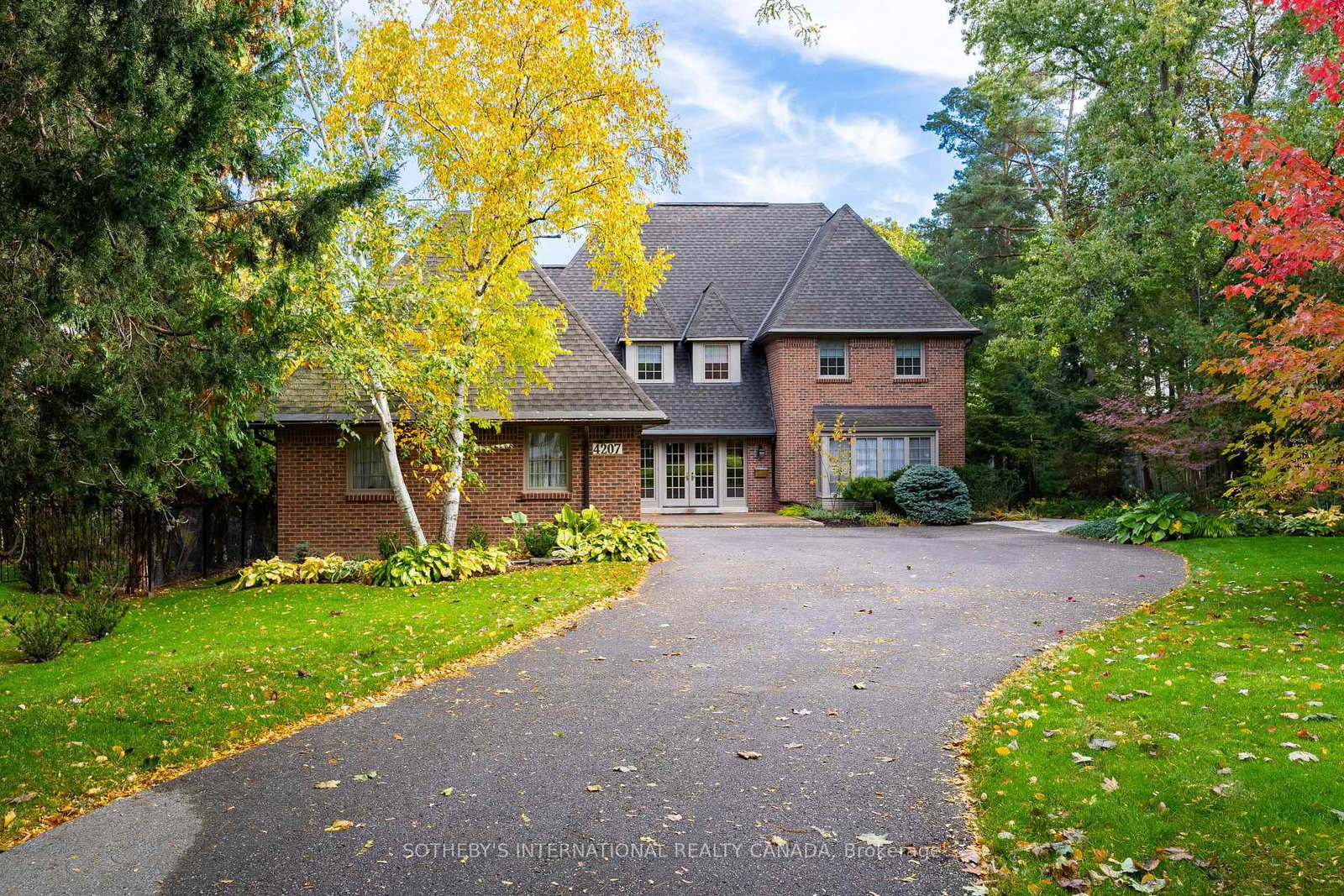 4207-bridlepath-trail-mississauga-ontario-w12694604