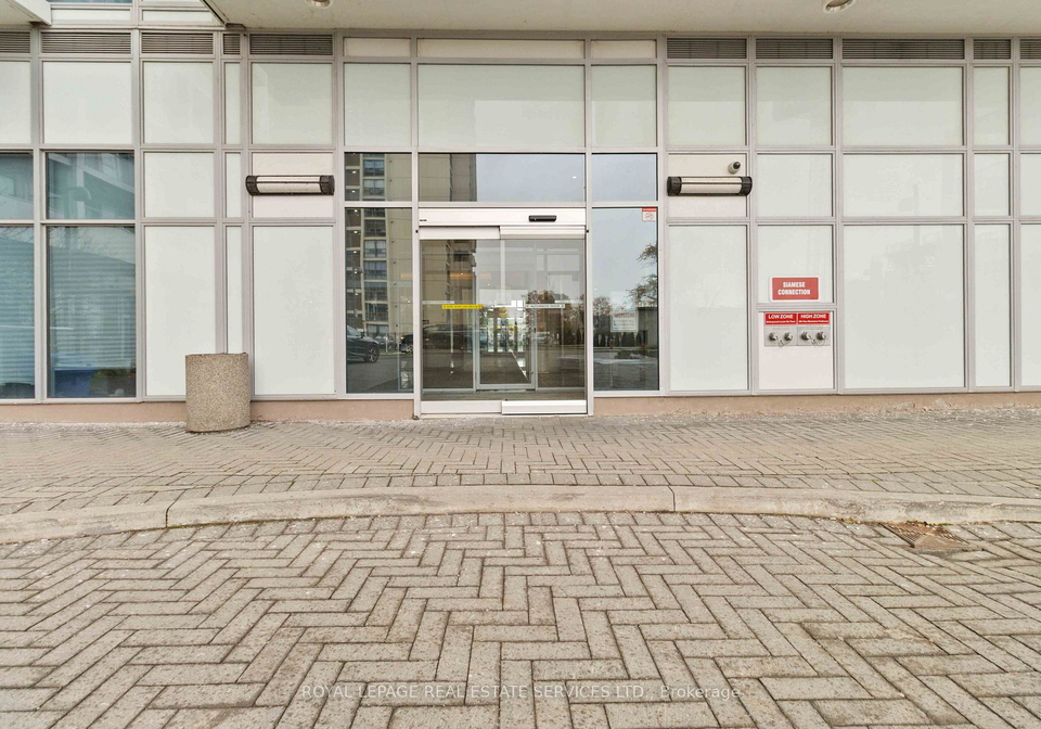 65-speers-road-oakville-ontario-w12694616