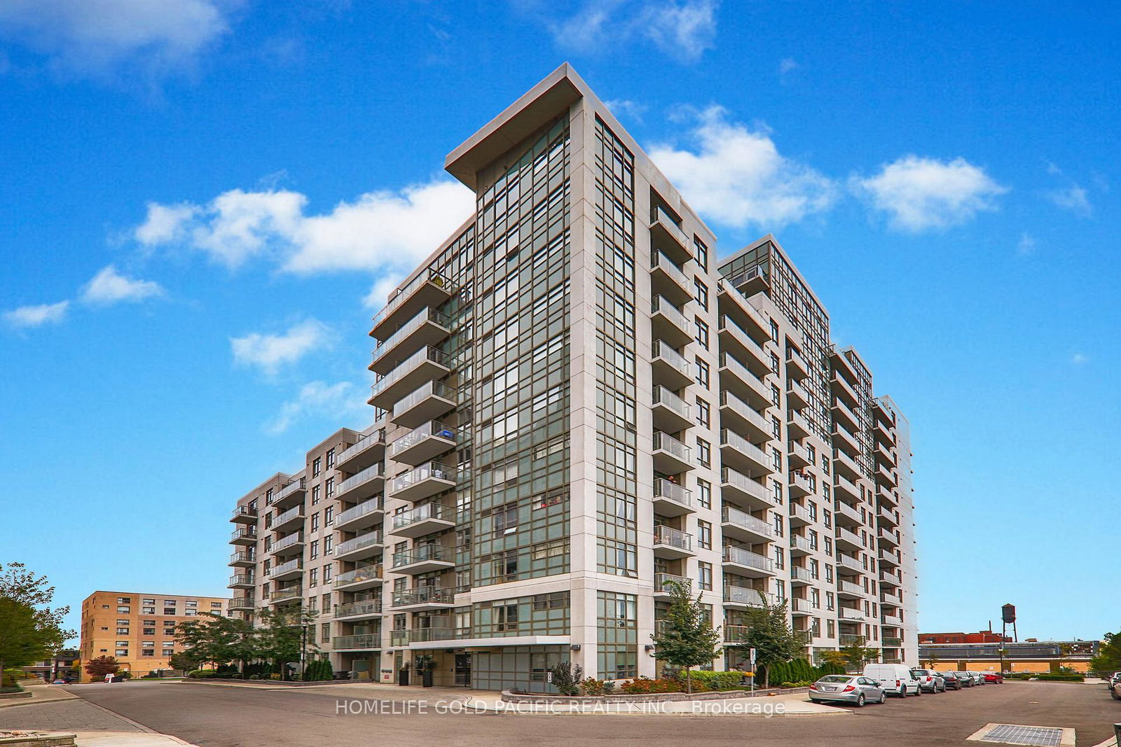 812-lansdowne-avenue-toronto-ontario-w12694670