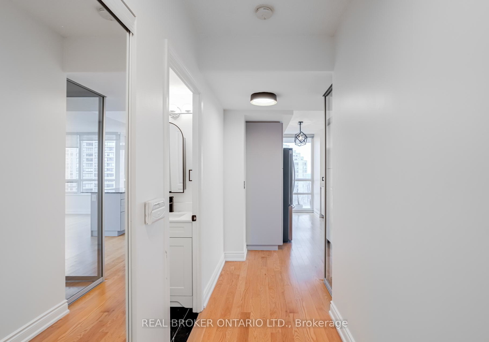 2240-lakeshore-boulevard-w-etobicoke-ontario-w12694964