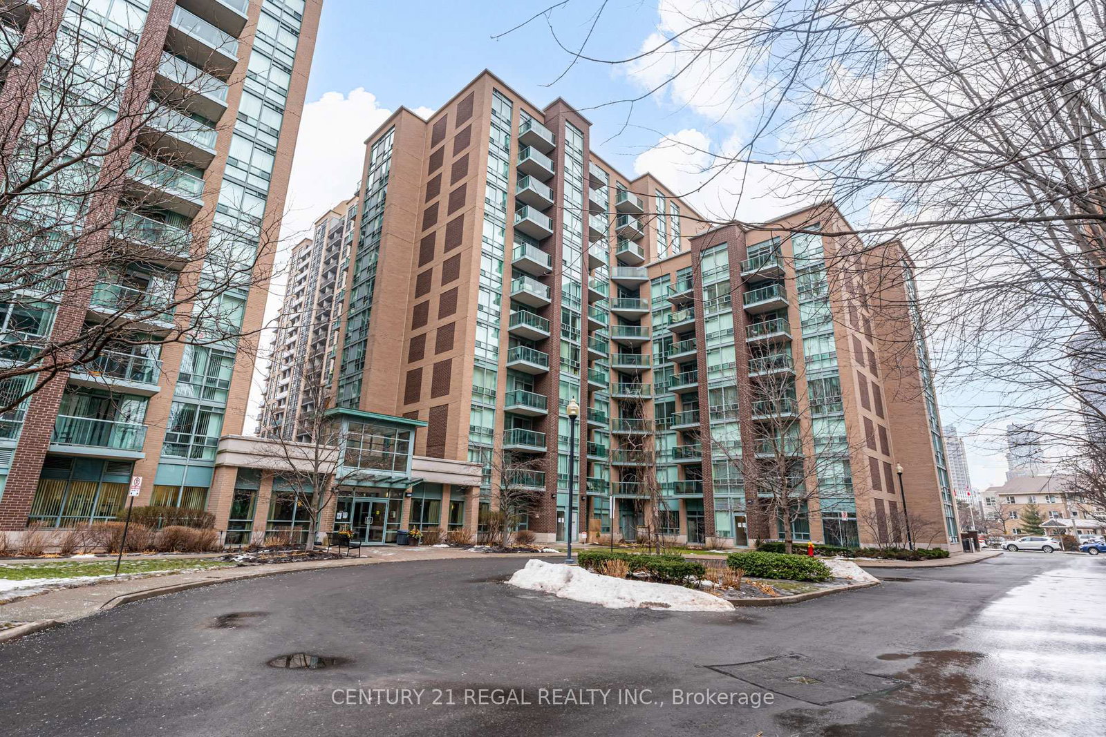 9-michael-power-place-etobicoke-ontario-w12695374