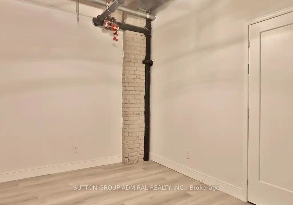 34-noble-street-toronto-ontario-w12695462
