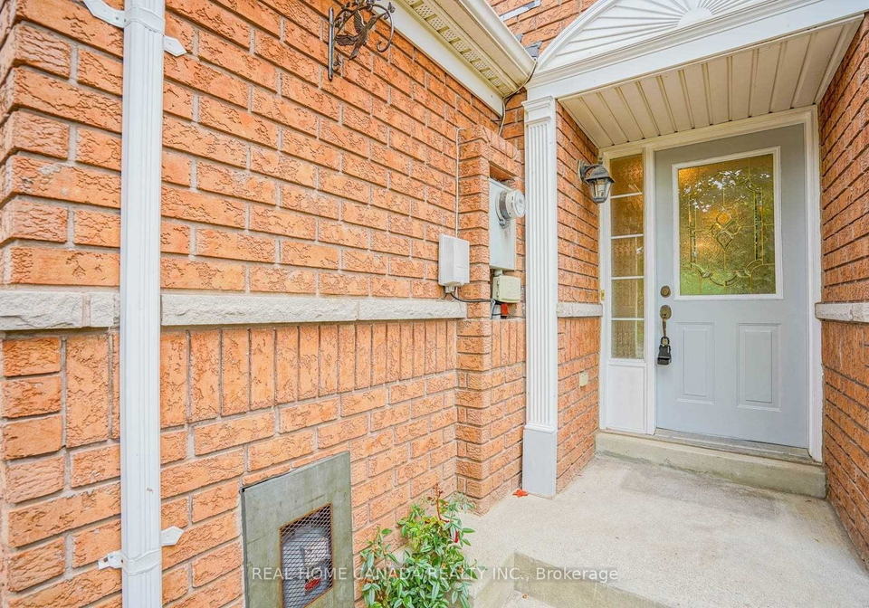 3323-southwick-street-mississauga-ontario-w12695468