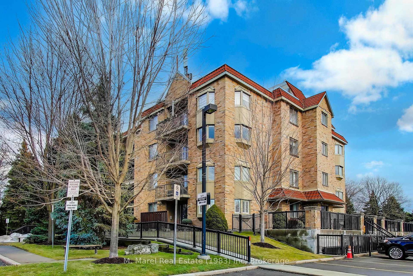 3499-upper-middle-road-burlington-ontario-w12695708