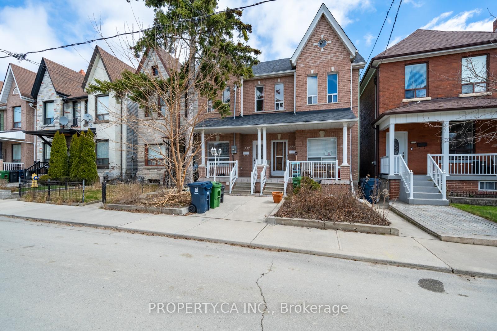 557-perth-avenue-toronto-ontario-w12695772