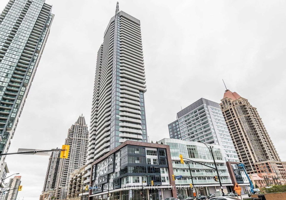 4065-confederation-parkway-mississauga-ontario-w12695886