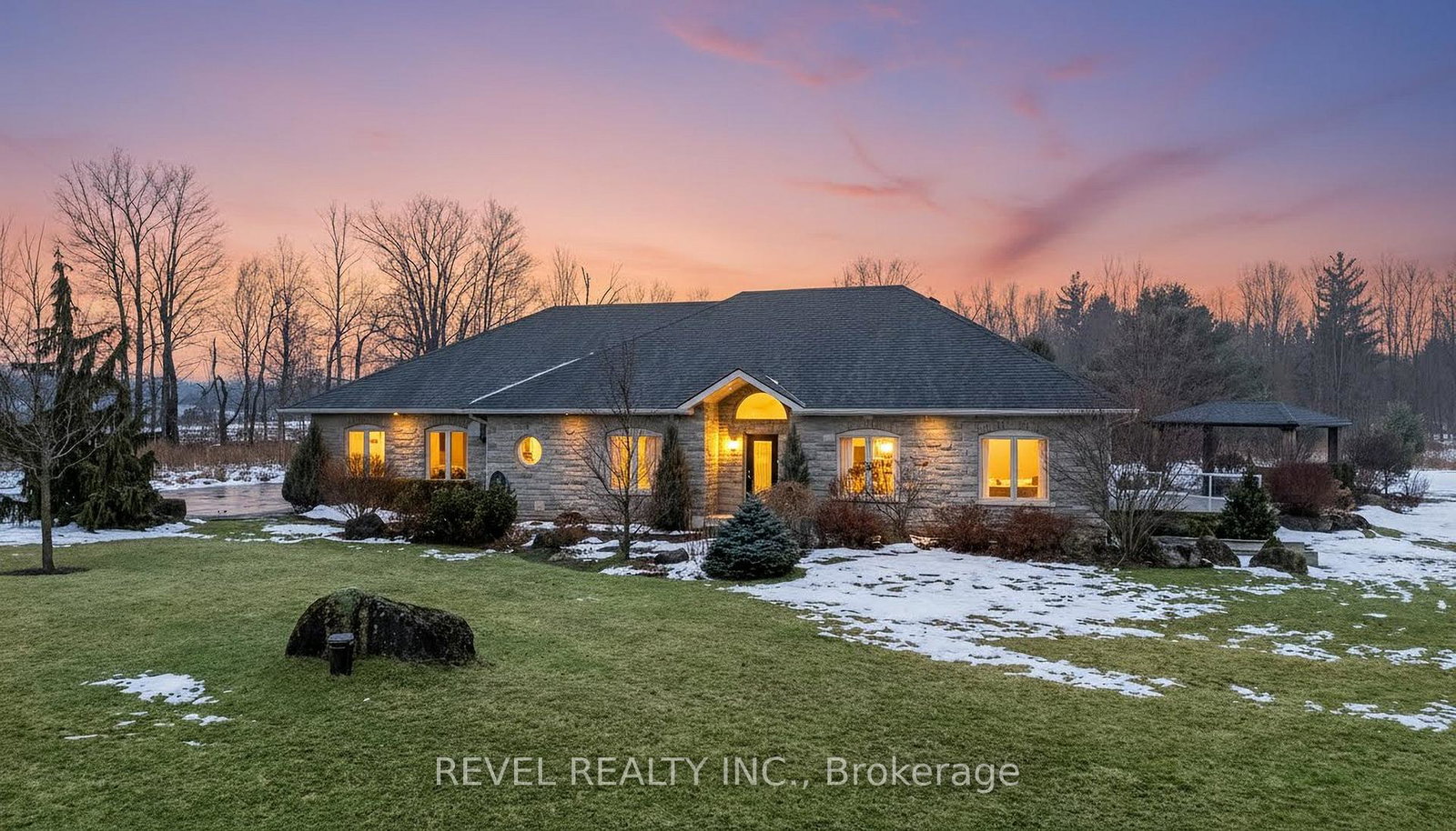 9300-first-line-milton-ontario-w12696014