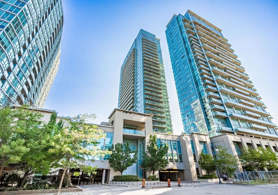 165-legion-road-n-etobicoke-ontario-w12696016