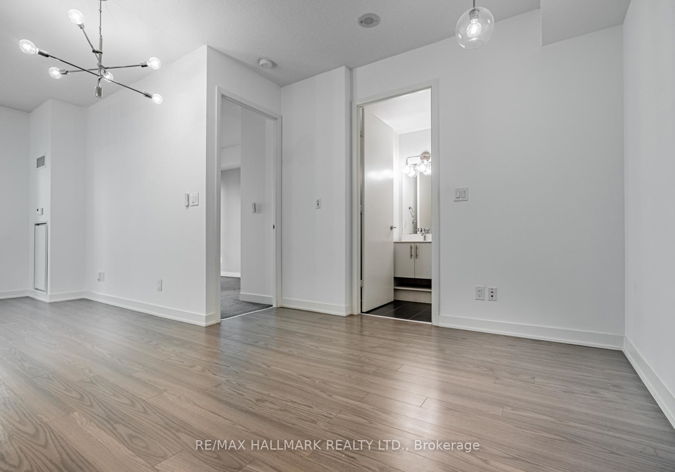 165-legion-road-n-etobicoke-ontario-w12696016