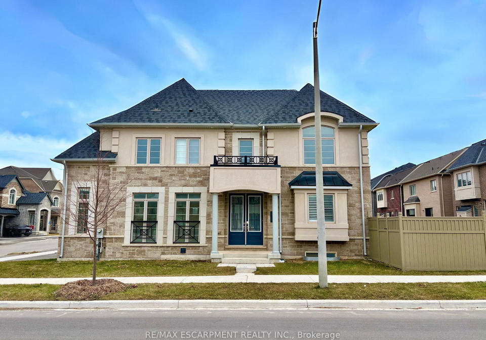 3923-koenig-road-burlington-ontario-w12696248