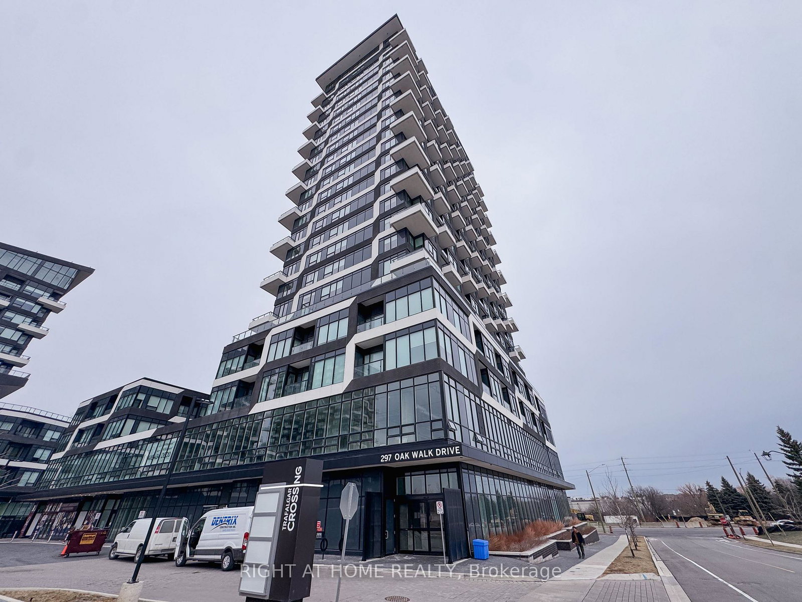 297-oak-walk-drive-oakville-ontario-w12696286