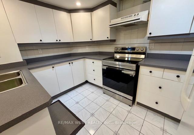 4-foxchase-drive-caledon-ontario-w12696644