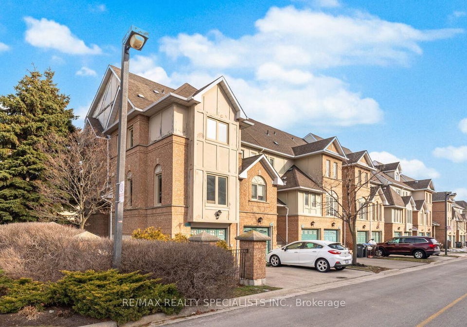 1050-bristol-road-w-mississauga-ontario-w12696662