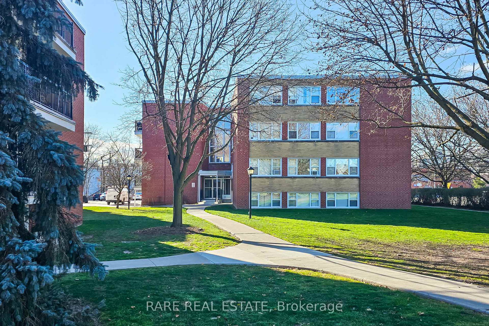 2052-courtland-drive-burlington-ontario-w12696780