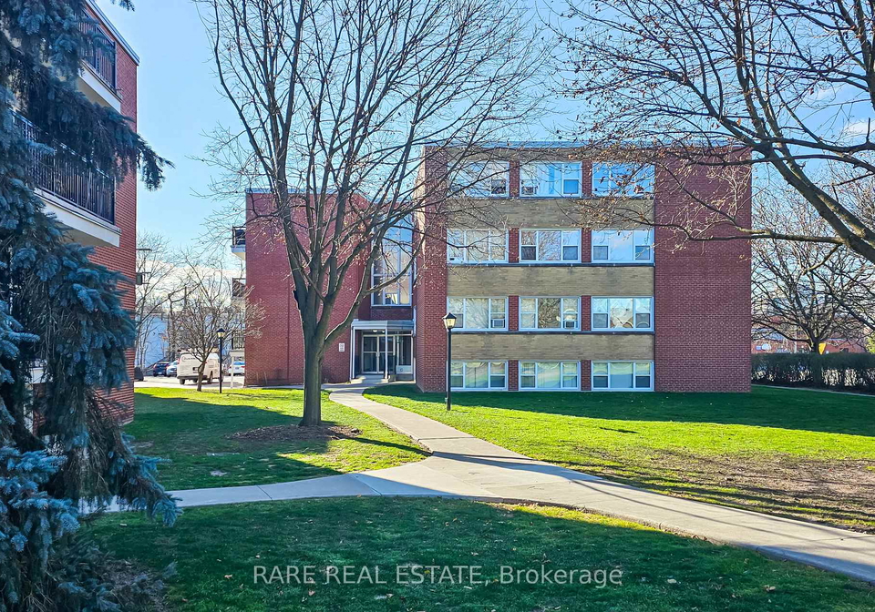 2052-courtland-drive-burlington-ontario-w12696780