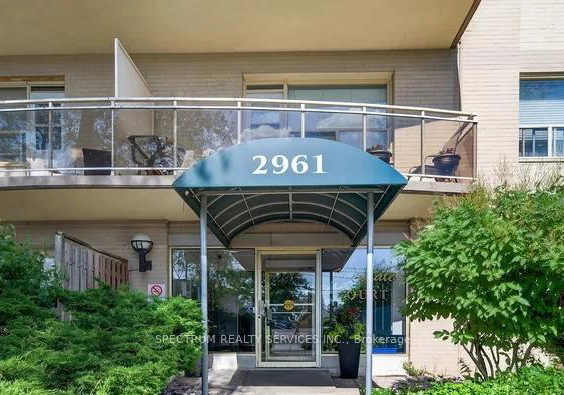 2961-dufferin-street-north-york-ontario-w12697360